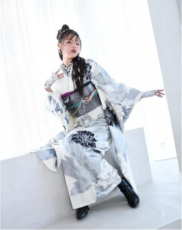 韓国っぽクールの振袖21