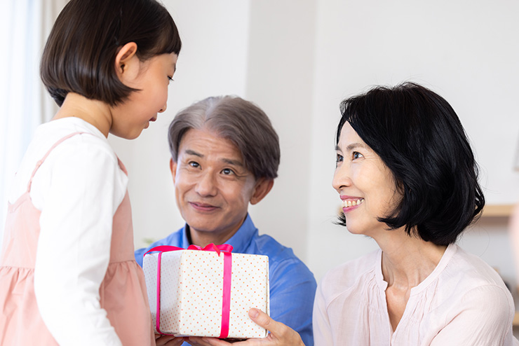 還暦祝いはどのタイミングでお祝いをする？